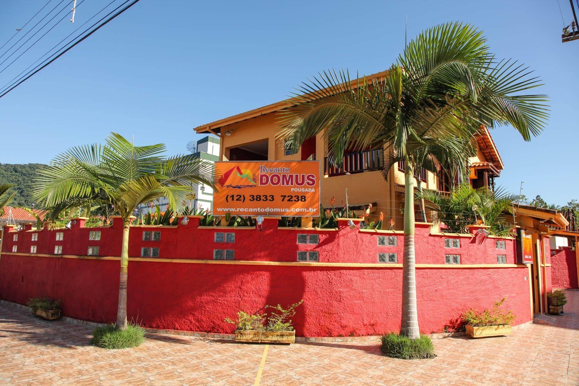 Pousada Recanto Domus Ubatuba Buitenkant foto